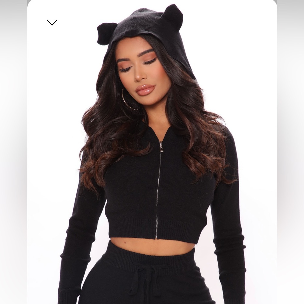 FashionNova what’s good sweater legging set